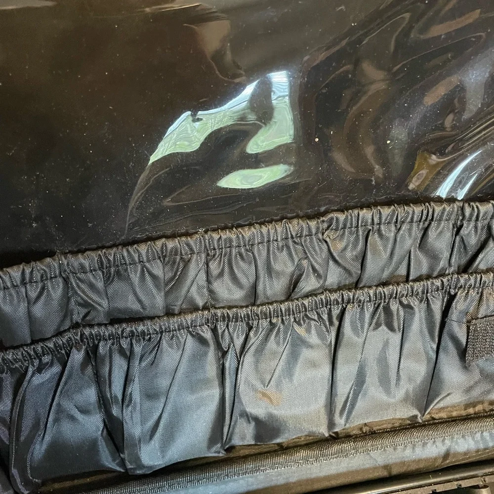 Elegant Gray Makeup Organizer Case